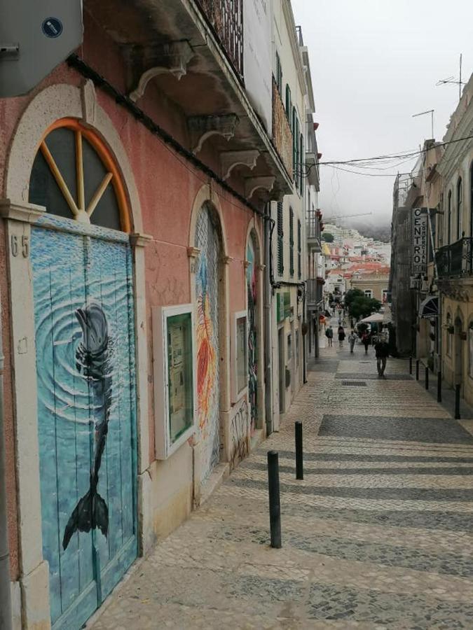 Flamingo Apartment Sesimbra Exterior photo
